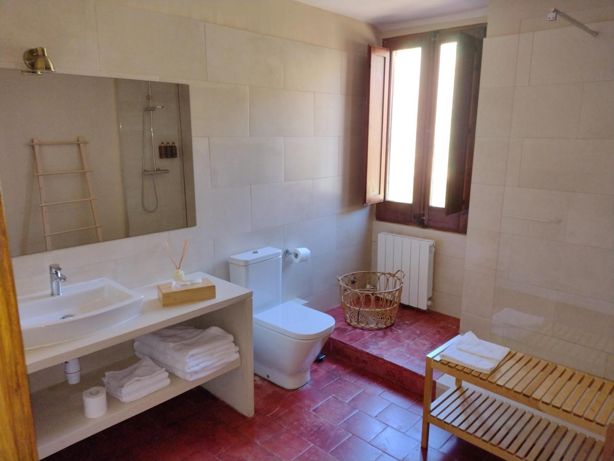 Hostal De Bianya Ла-Валь-де-Бианья Экстерьер фото